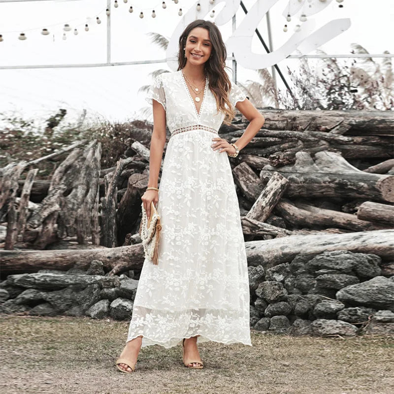 Classic Vintage & Enduringly Stylish Dress