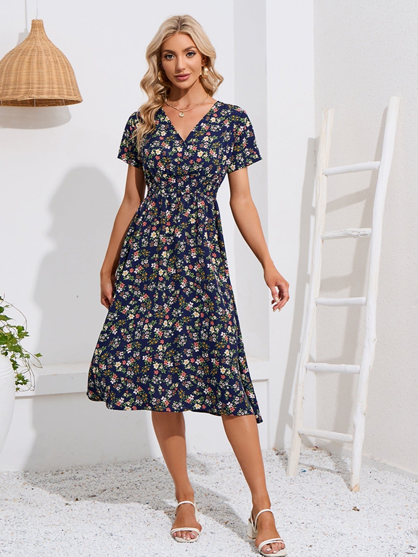 Polished Dress with an Effortless Classic Look