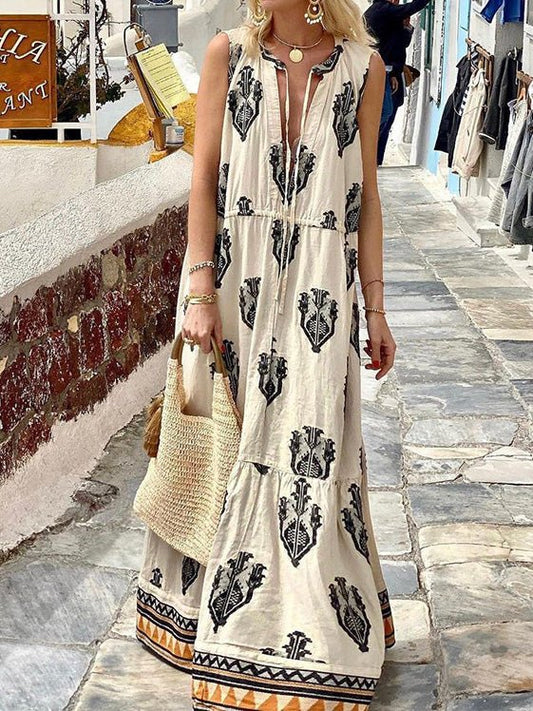 Classic Vintage & Enduringly Stylish Dress