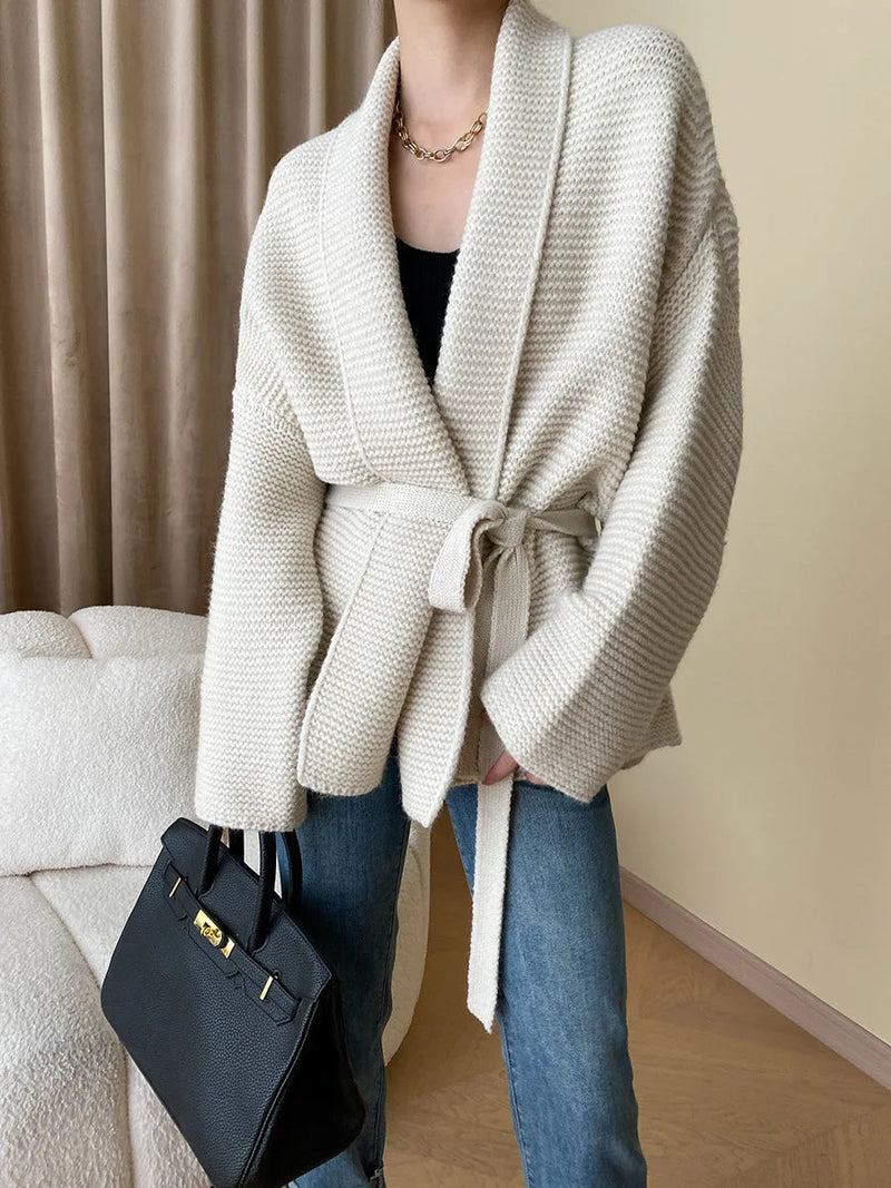 Classic Vintage & Enduringly Stylish Cardigan