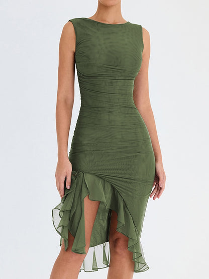 Beautifully Crafted Dress in a Classic Style
