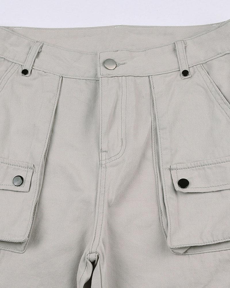 Well Tailored Pants with a Graceful Silhouette