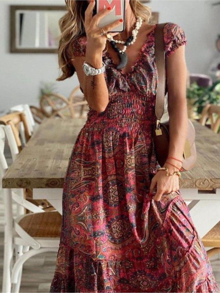 Sophisticated Dress with a Clean Classic Look