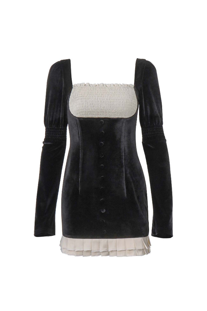 Classic Vintage Dress with a Flattering Fit
