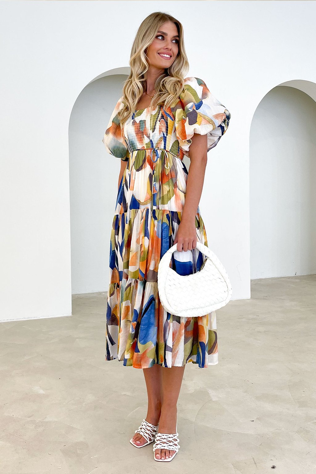 Beautifully Crafted Dress in a Classic Style