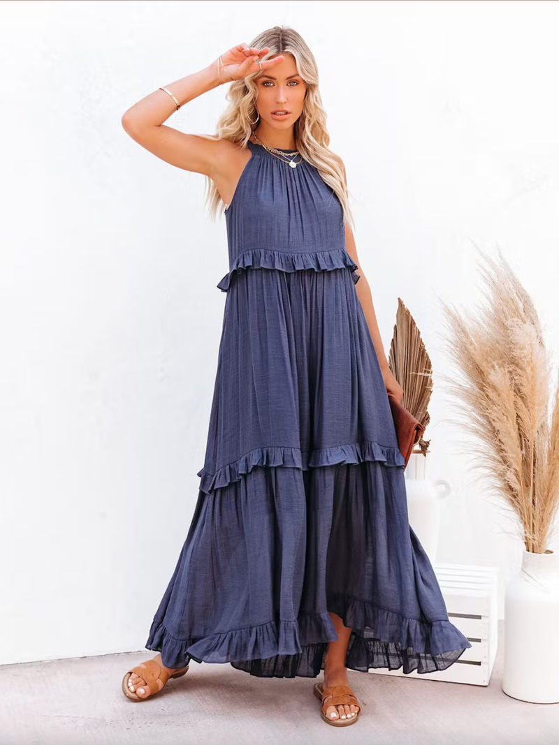 Sophisticated Dress with a Clean Classic Look