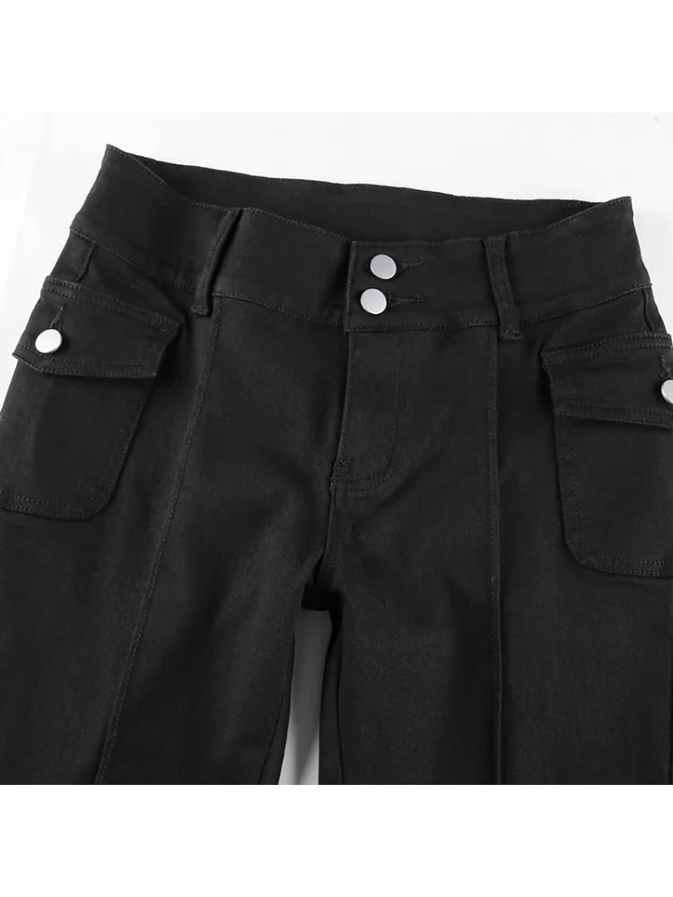 Sophisticated Garment with a Clean Classic Look