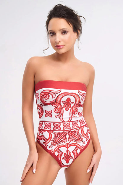 Gracefully Styled Garment for Any Occasion
