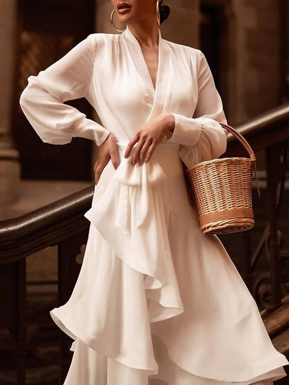Beautifully Crafted Dress in a Classic Style