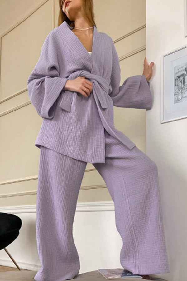 Beautifully Finished Trousers in a Timeless Design