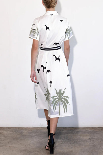 Sophisticated Dress with a Clean Classic Look