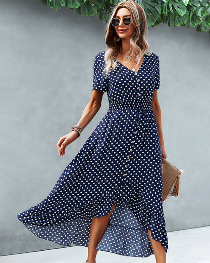 Beautifully Crafted Dress in a Classic Style