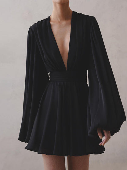 Sophisticated Dress with a Clean Classic Look
