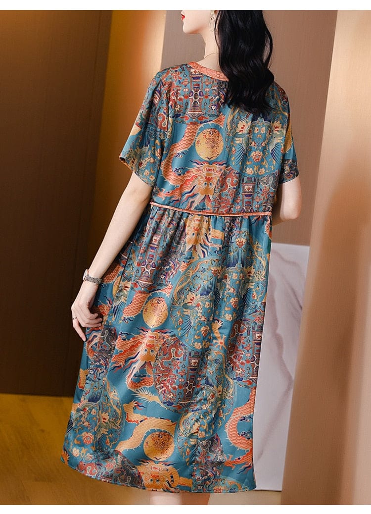 Effortlessly Elegant Dress with a Timeless Design