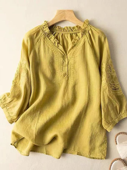Effortlessly Elegant Shirt with a Timeless Design