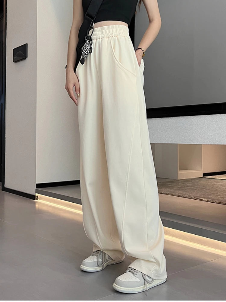 Polished Pants with an Effortless Classic Look