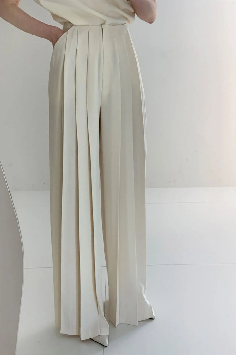 A Vintage Style Pants with Delicate Timeless Details