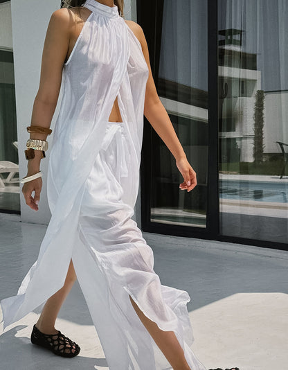 A Vintage Style Trousers with Delicate Timeless Details