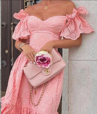Sophisticated Dress with a Clean Classic Look