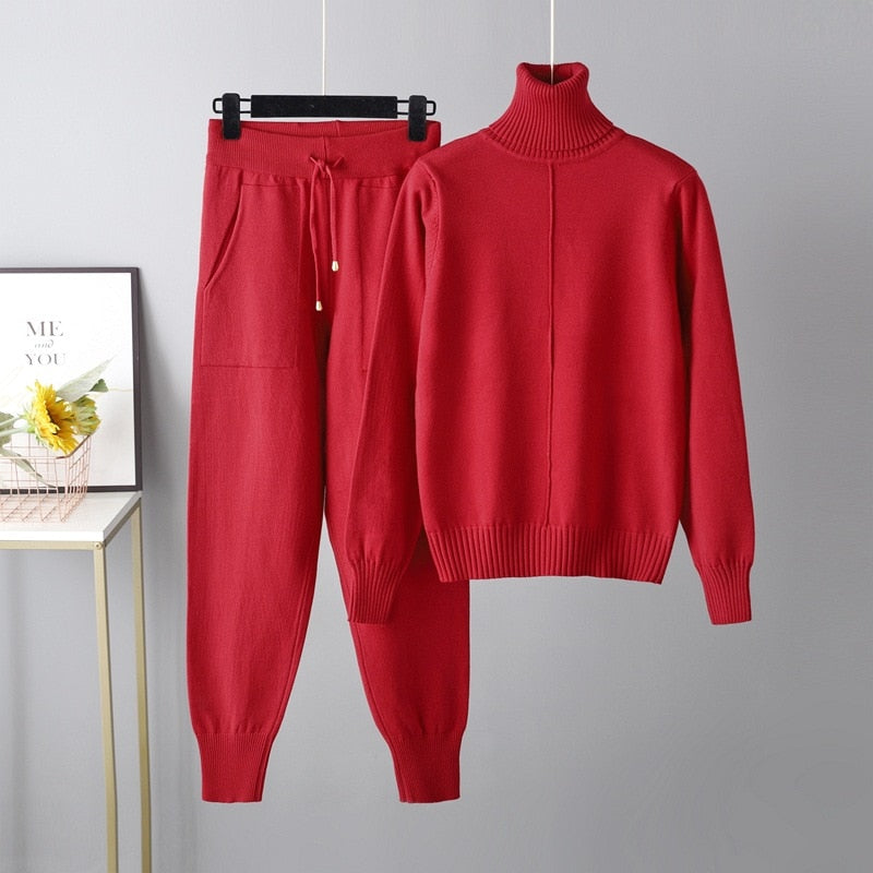 A Vintage Style Pants with Delicate Timeless Details