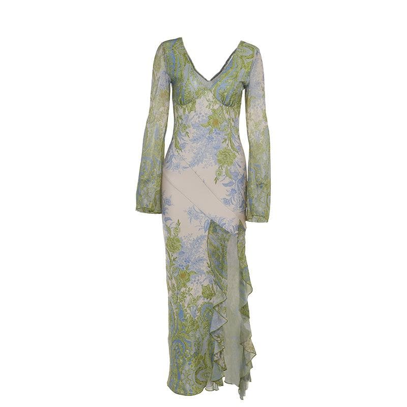 Classic Vintage & Enduringly Stylish Dress