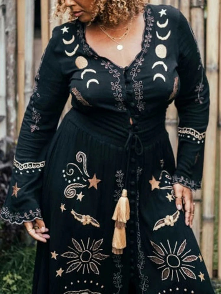 Effortlessly Elegant Dress with a Timeless Design