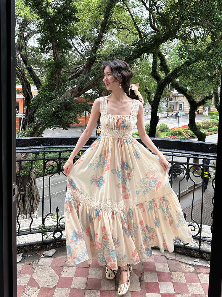 A Vintage Style Dress with Delicate Timeless Details