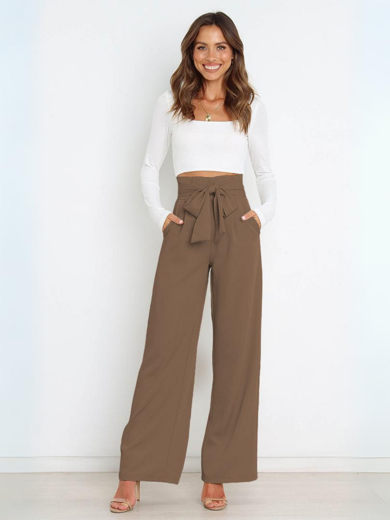 Beautifully Finished Pants in a Timeless Design