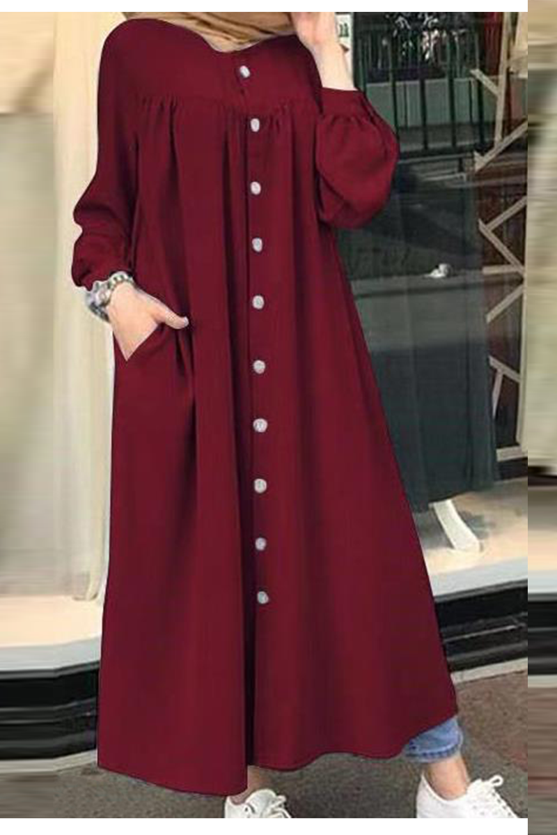 Classic Vintage Dress with a Flattering Fit