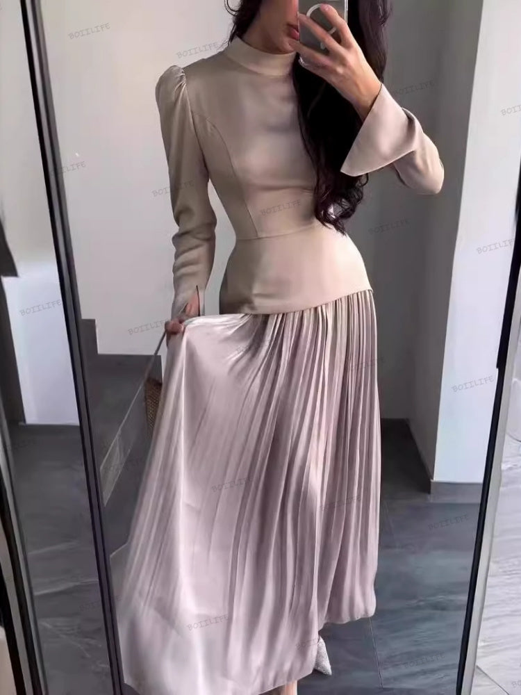 Gracefully Styled Dress for Any Occasion