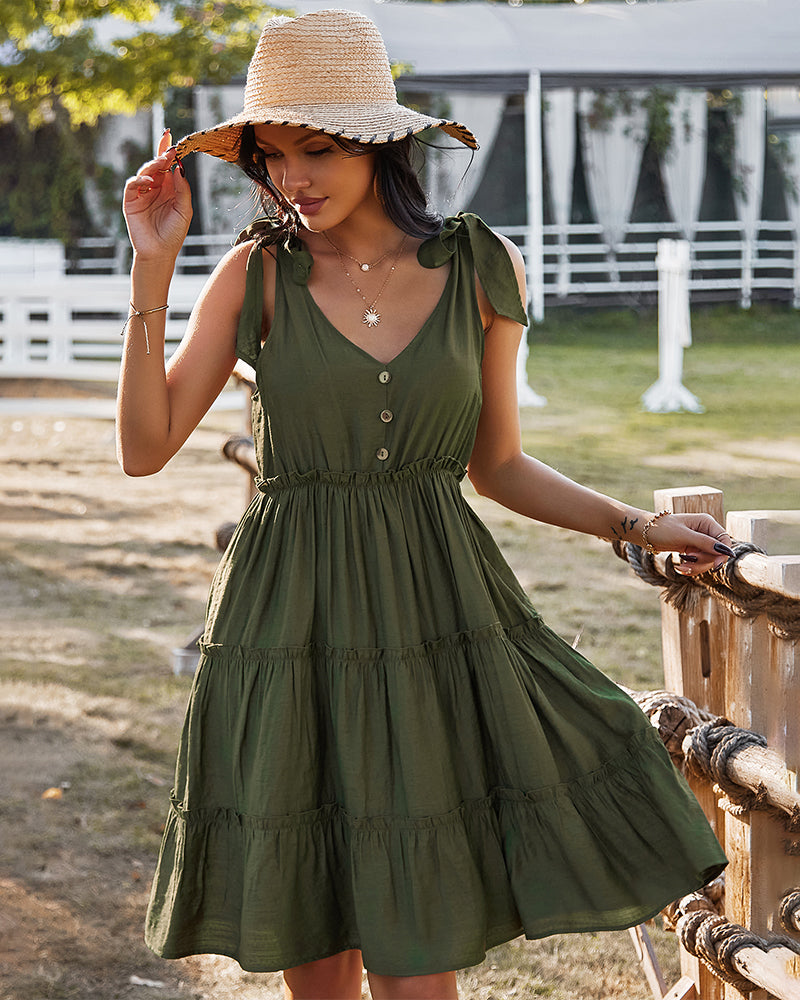 Classic Vintage Dress with a Flattering Fit