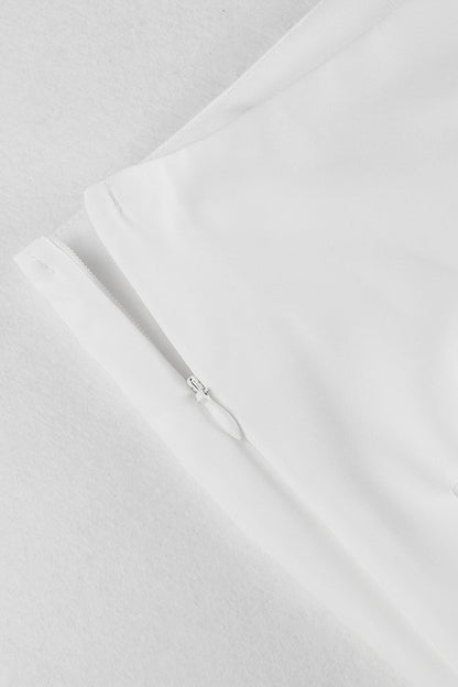 Well Tailored Pants with a Graceful Silhouette