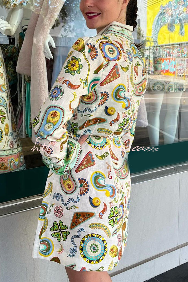 Classic Vintage Dress with a Flattering Fit