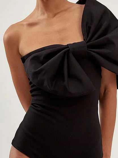Beautifully Finished Garment in a Timeless Design