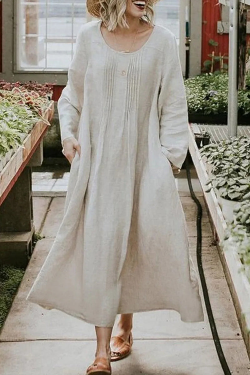 Sophisticated Dress with a Clean Classic Look
