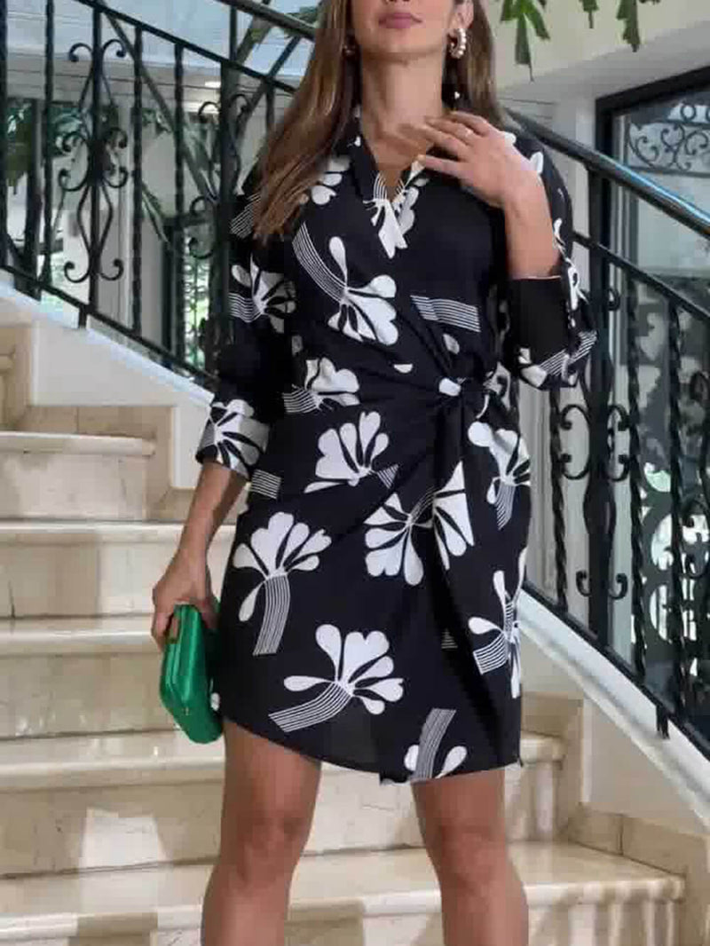 Sophisticated Dress with a Clean Classic Look