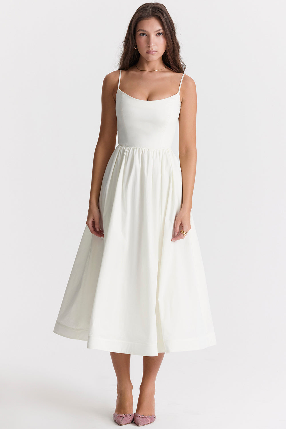 Beautifully Crafted Dress in a Classic Style