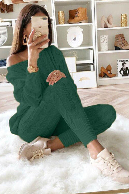 Gracefully Styled Sweater for Any Occasion