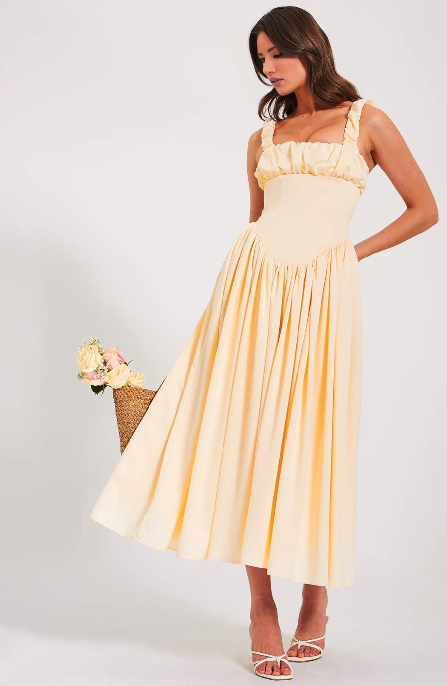 Classic Vintage Dress with a Flattering Fit