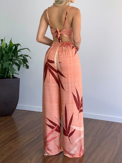 Classic Vintage Pants with a Flattering Fit