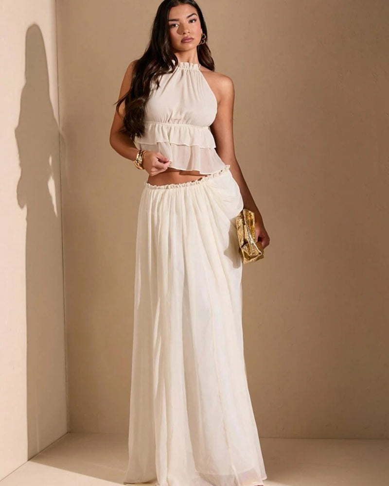 A Vintage Style Top with Delicate Timeless Details