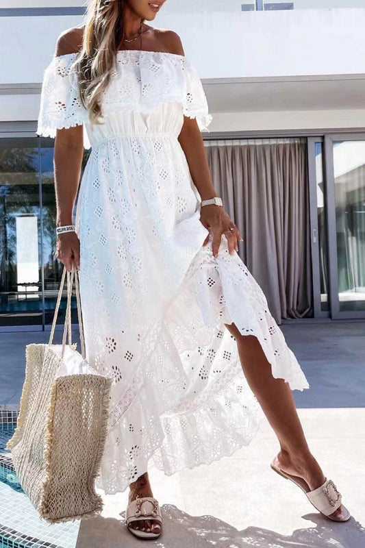 Sophisticated Dress with a Clean Classic Look