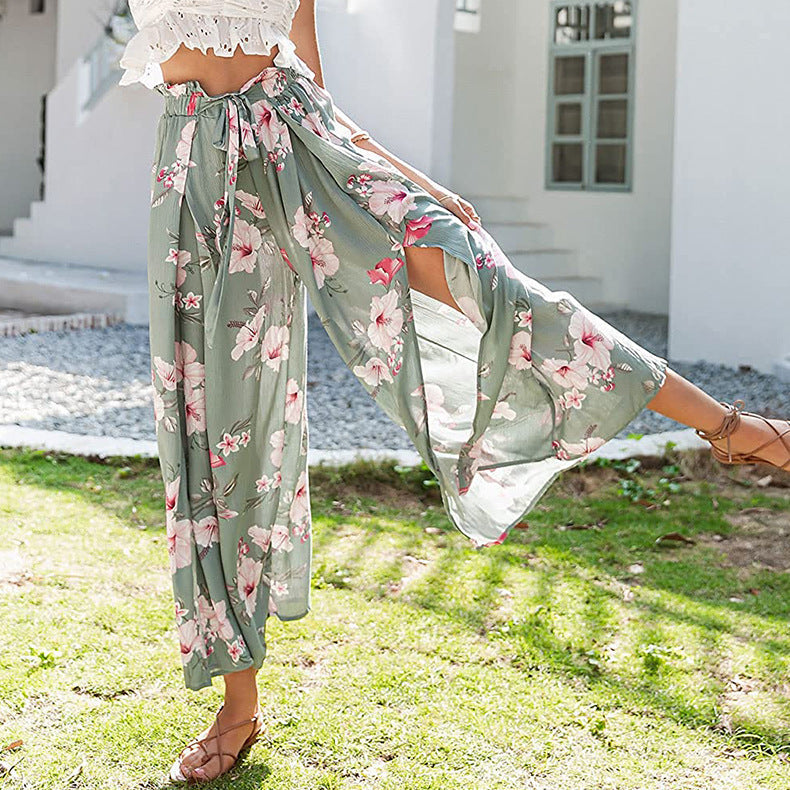 Sophisticated Pants with a Clean Classic Look