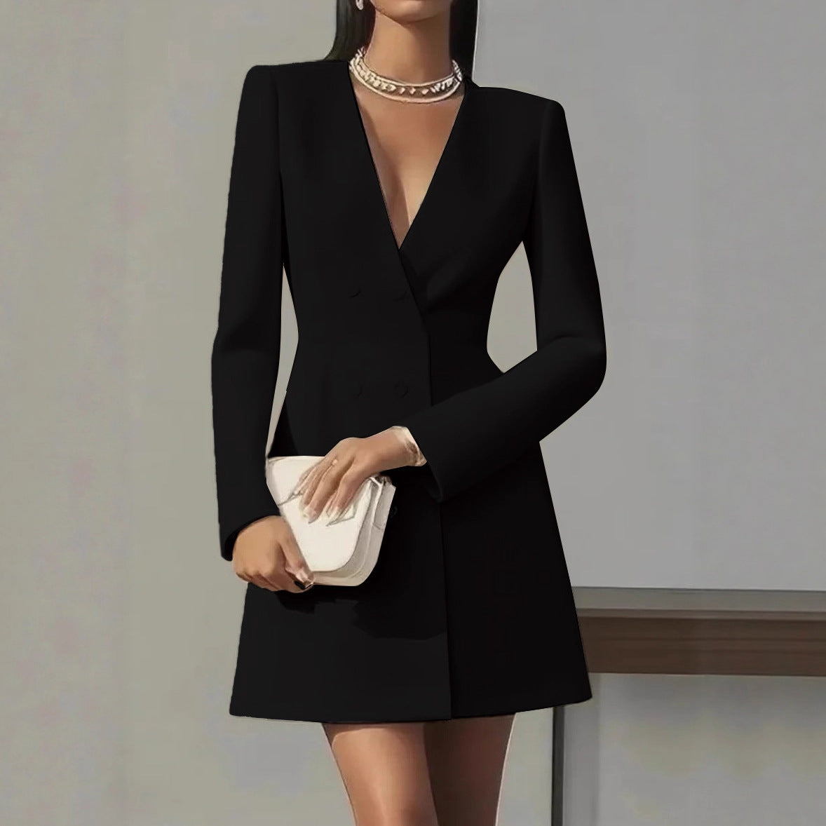 Effortlessly Elegant Dress with a Timeless Design