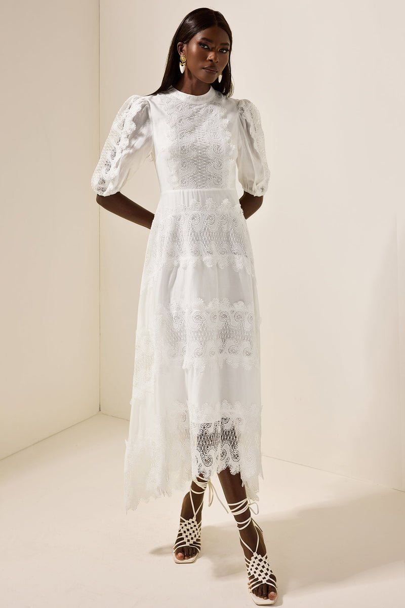 Beautifully Crafted Dress in a Classic Style