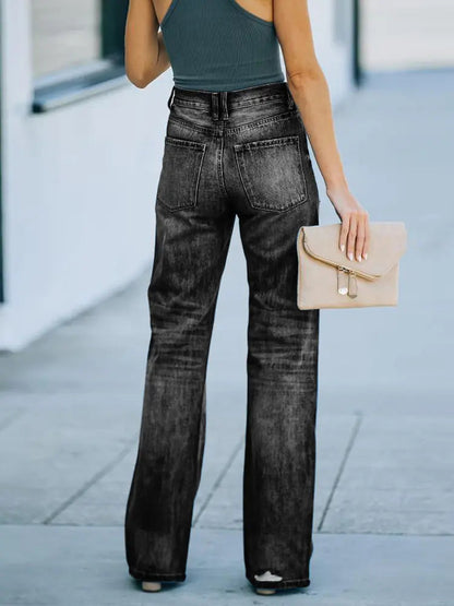Well Tailored Pants with a Graceful Silhouette