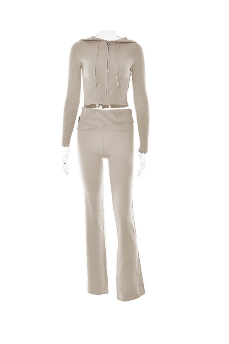Classic Vintage Pants with a Flattering Fit