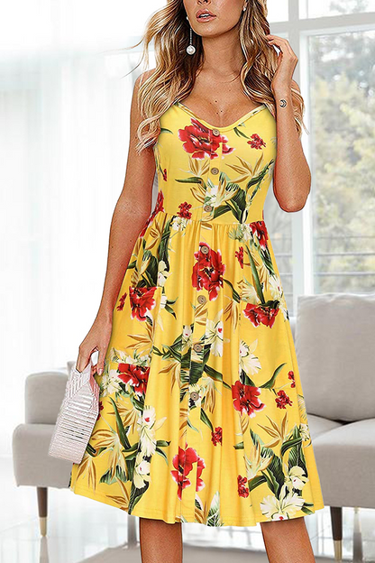 Classic Vintage Dress with a Flattering Fit