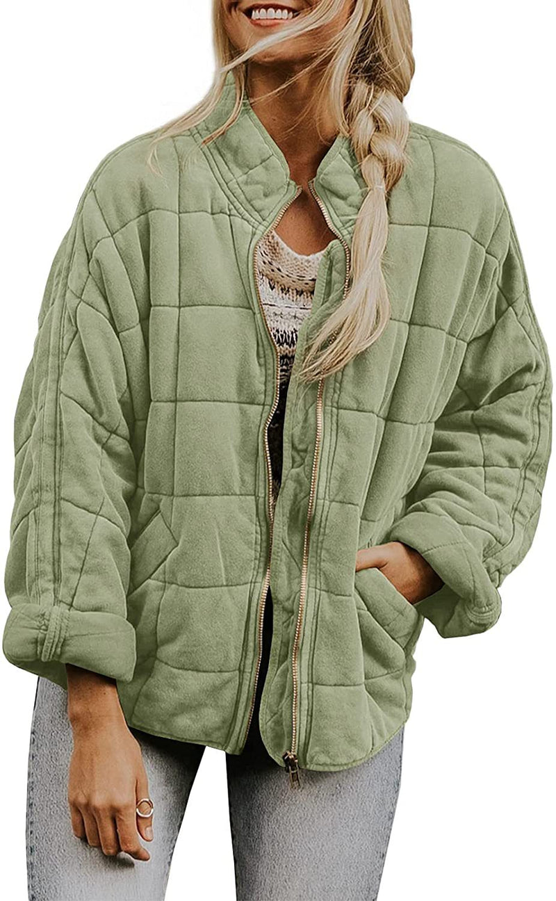 Beautifully Finished Coat in a Timeless Design