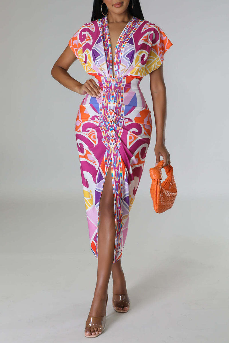Well Tailored Dress with a Graceful Silhouette